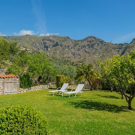Sea View Villa Taormina-2