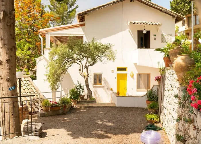 Villaggio Placido