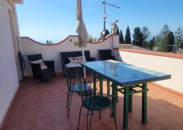 Casa Maio, Attico Molto Panoramico, In Centro Storico